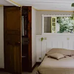 מלון La Calanque De Figuerolles לה קיוטאט