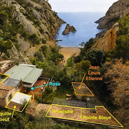 Otel La Calanque De Figuerolles *