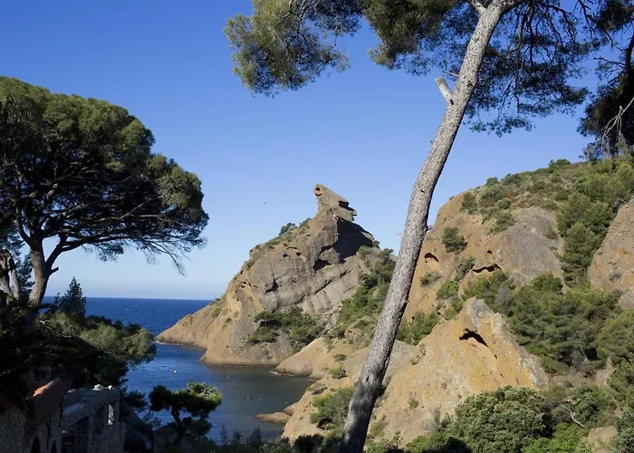 Отель La Calanque De Figuerolles
